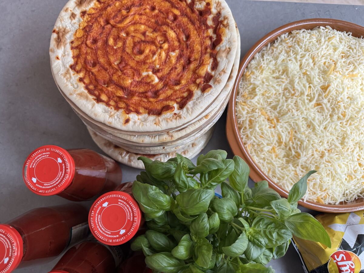 Pizzabodems klaar voor gebruik